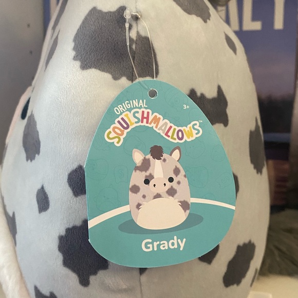 Grady Squishmallow - Picture 4 of 4